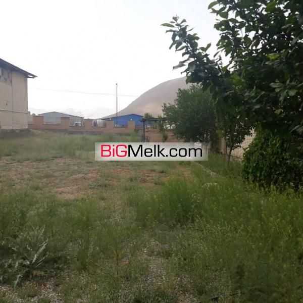 کارخانه 2750 متر ، شهرک صنعتی شهرکرد
