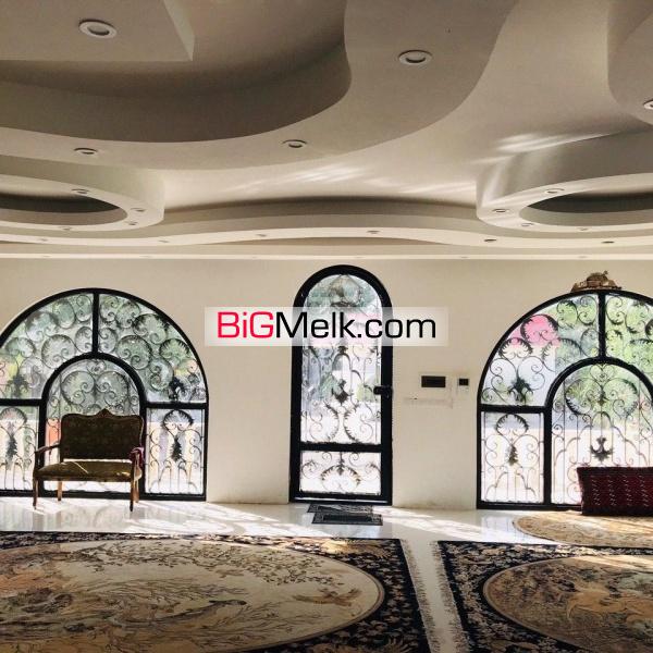 باغ ویلا 1500 متری با 249 متر بنا در شهریار