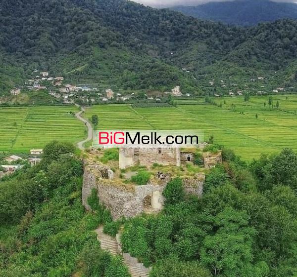 زمین زراعی روبه رو قلعه صلصال