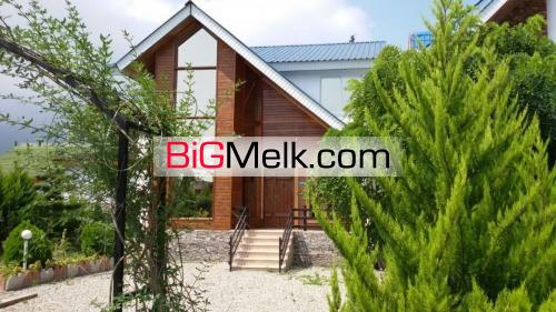 ویلای سیسنگان  داخل شهرک قانع