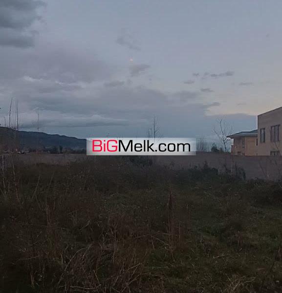 فروش ۸۰۰ متر زمین در شاندرمن زیبا (کارگزاری نسل نو)